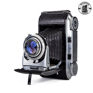 Voigtlander Voigtlander Bessa II Folding Medium Format Camera w/105mm Color Skopar GOOD