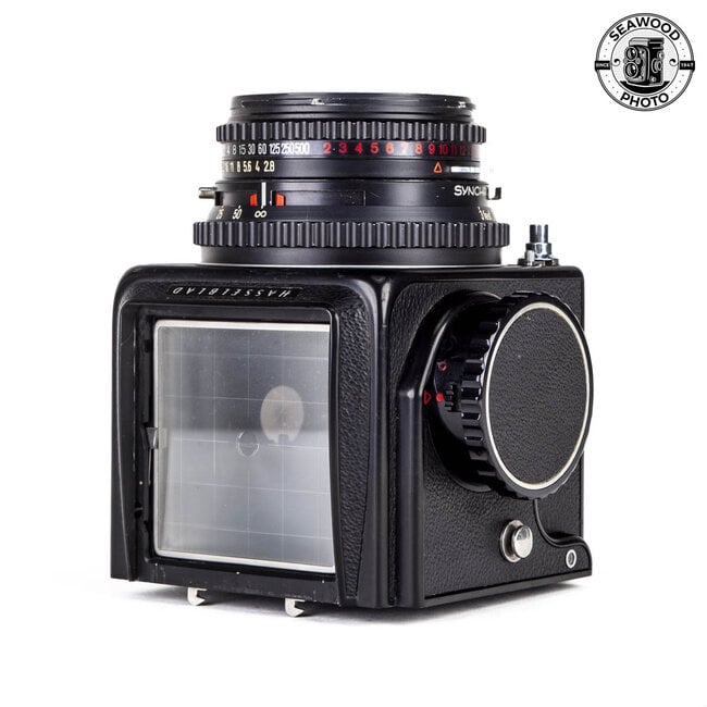 Hasselblad 500C/M w/ 80mm f/2.8 Planar C T* GOOD