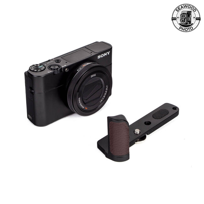 Sony Cyber-Shot RX100 V 20.1MP LIKE NEW