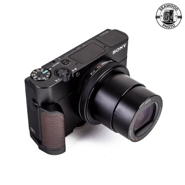 Sony Cyber-Shot RX100 V 20.1MP LIKE NEW