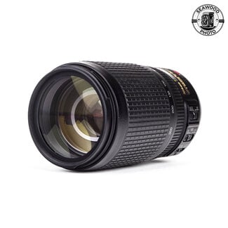 Nikon Nikon ED AF-S Nikkor 70-300mm f/4.5-5.6 G VR GOOD+