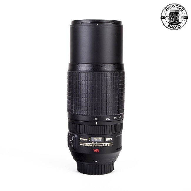 Nikon ED AF-S Nikkor 70-300mm f/4.5-5.6 G VR GOOD+
