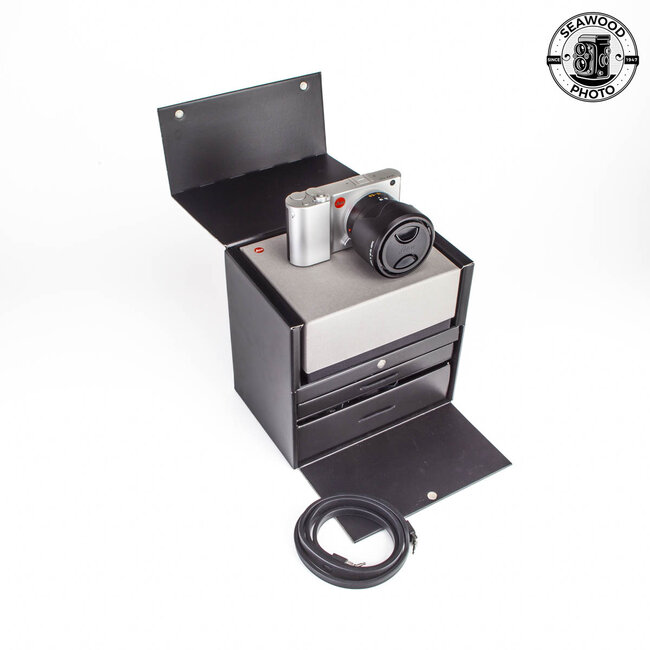 Leica TL2 24.2 MP Type 5370 w/Leica Vario-Elmar 18-56mm Excellent