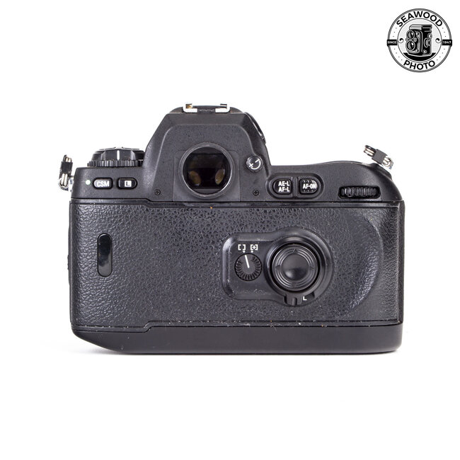 Nikon F100 35mm SLR Body Only FOR PARTS