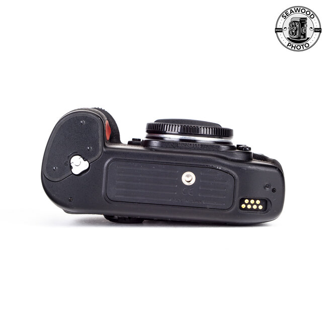 Nikon F100 35mm SLR Body Only FOR PARTS