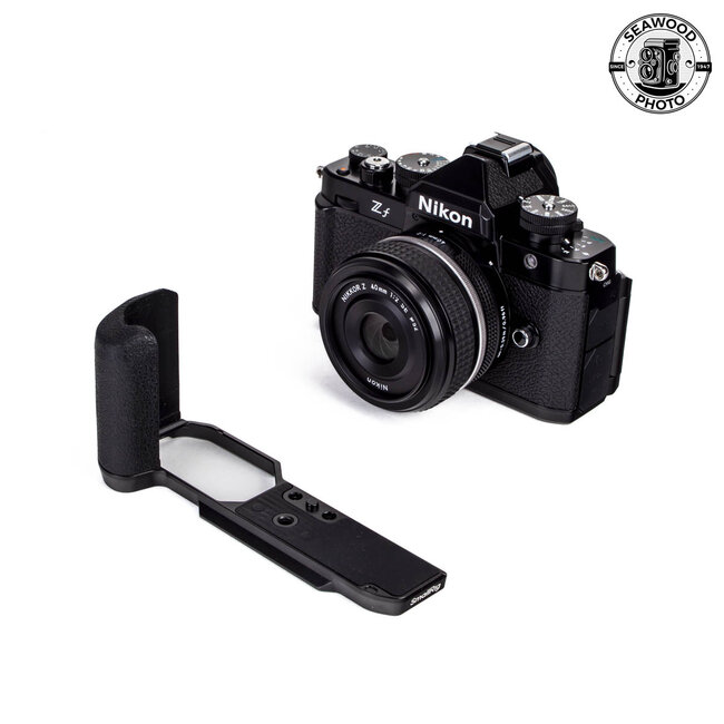 Nikon Zf Mirrorless 24.5MP w/ 40mm f/2 SE Kit LIKE NEW