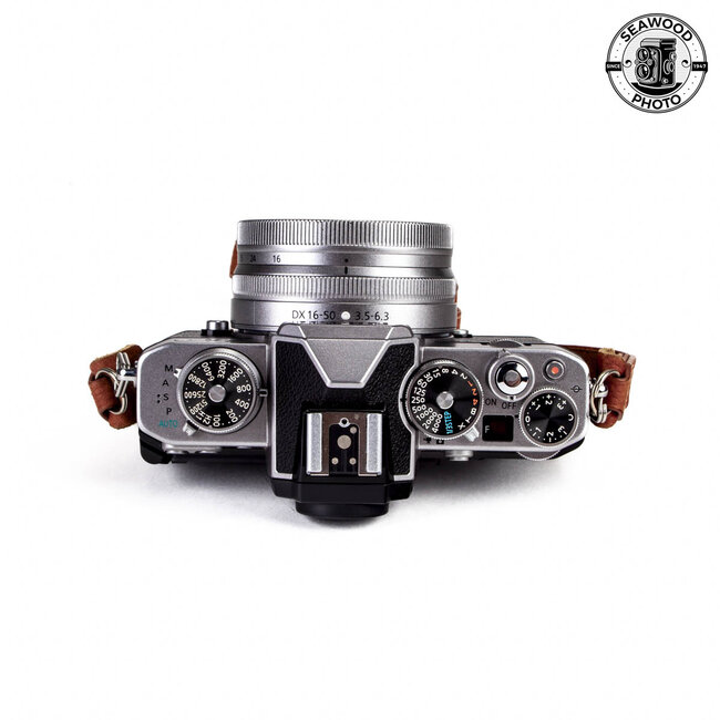 Nikon Z fc 20.9MP w/ DX 16-50mm Kit LIKE NEW