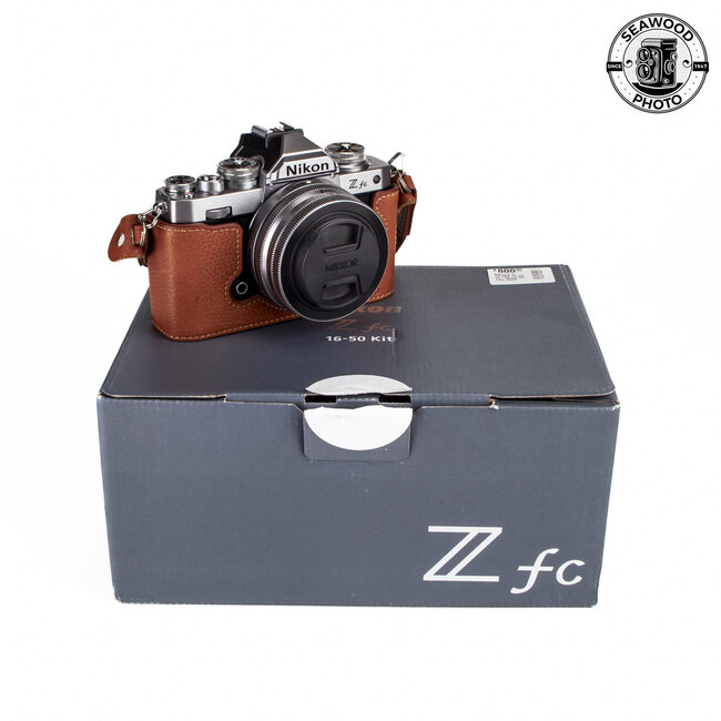 Nikon Z fc 20.9MP w/ DX 16-50mm Kit LIKE NEW