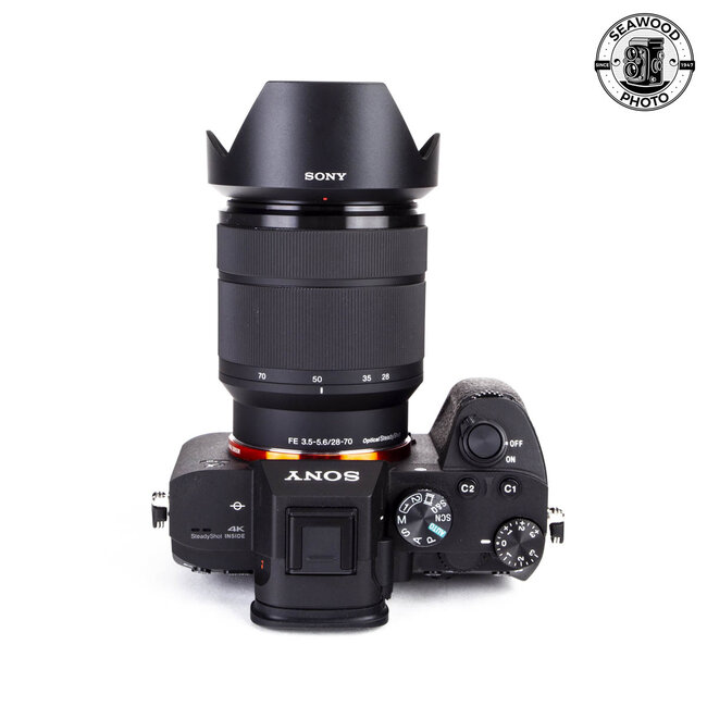 Sony A7 III 24.2MP w/ FE 28-70mm f/3.5-5.6 EXCELLENT
