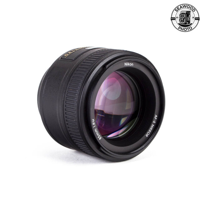 Nikon AF-S Nikkor 85mm f/1.8 G GOOD+