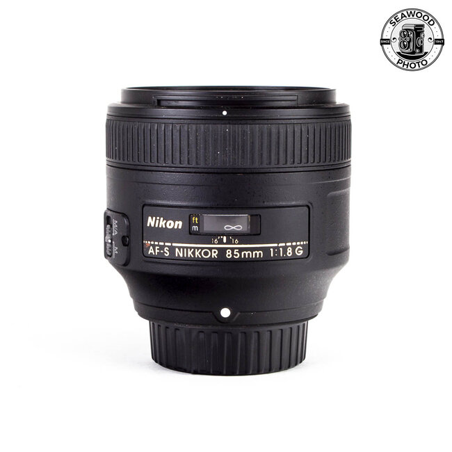 Nikon AF-S Nikkor 85mm f/1.8 G GOOD+
