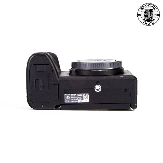 Sony a6700 APS-C 26MP Body Only EXCELLENT