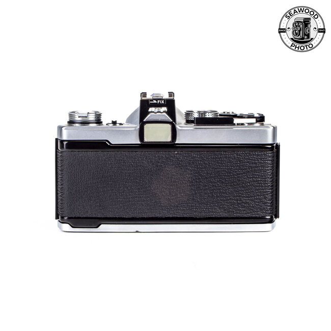 Olympus OM-1 w/ Zuiko Auto-S 50mm f/1.4 GOOD+