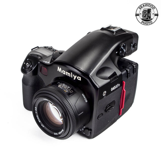 Mamiya 645 AFD w/80mm f2.8 and 120 Back GOOD