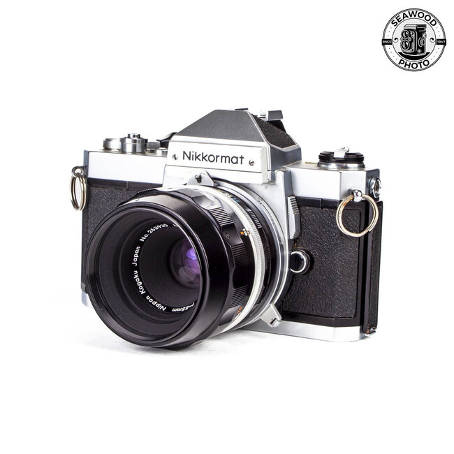 Nikkormat FT2 w/ Micro Nikkor 55mm f/3.5 GOOD