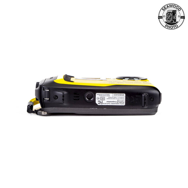 Fujifilm FinePix XP140 16MP Waterproof/Shockproof EXCELLENT