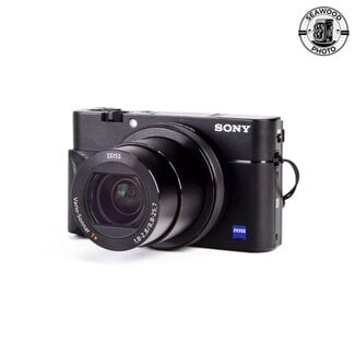 Sony Sony CyberShot RX100 V 20.1MP GOOD