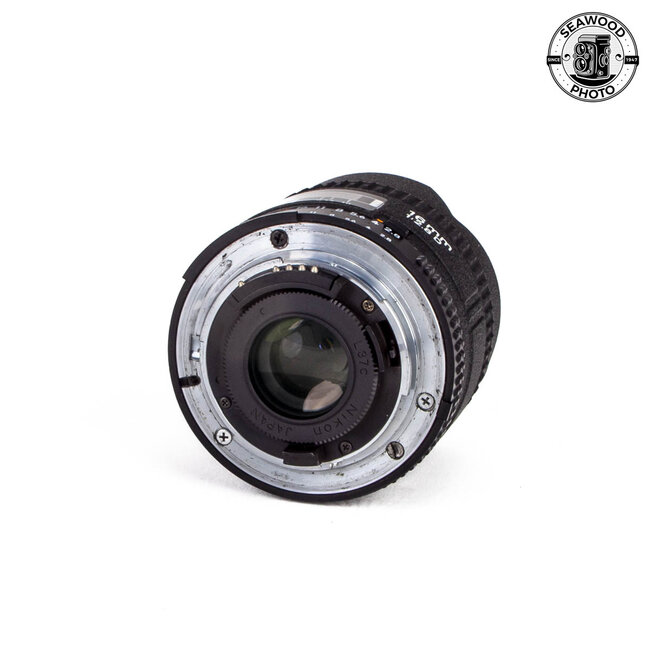 Nikon AF Fisheye Nikkor 16mm f/2.8D GOOD+