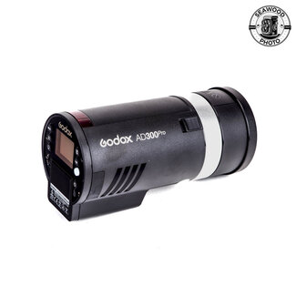 Godox AD300Pro All-in-One Outdoor Flash PhotographyGodox AD300Pro All-in-One Outdoor Flash Photography