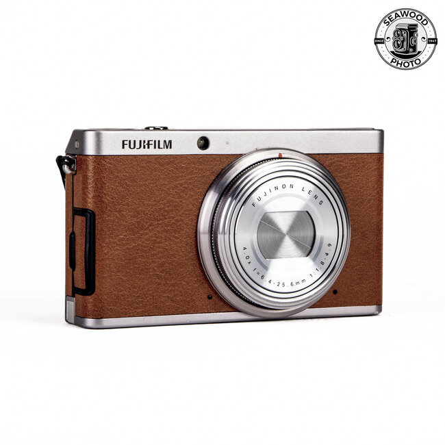 Fujifilm XF1 Digital Camera Lens Error FOR PARTS