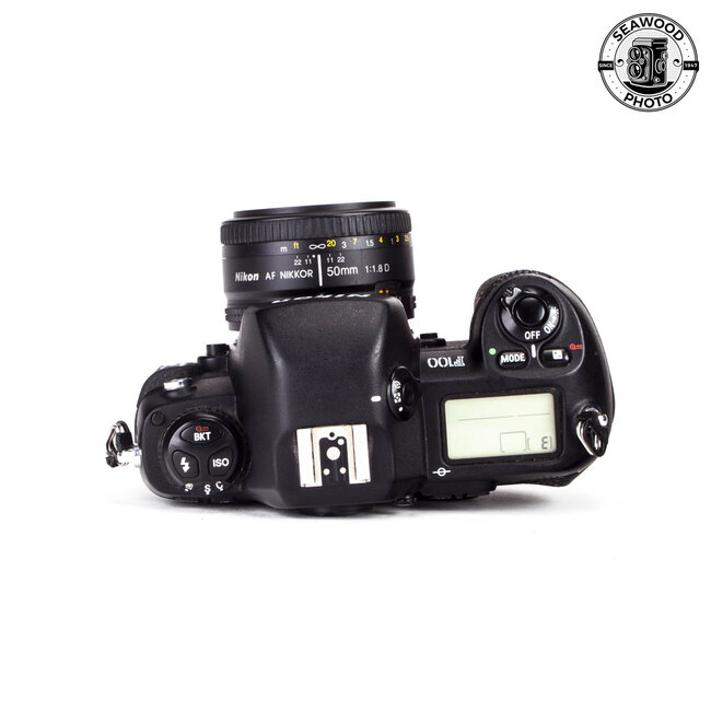 NIKON F100 w/ 50mm f1.8D GOOD