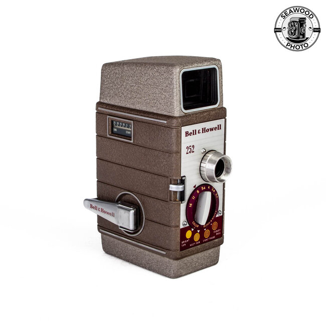 Bell & Howell 252 8mm Movie Camera EXCELLENT