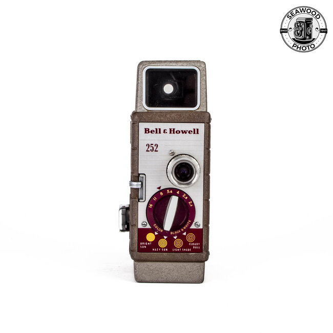 Bell & Howell 252 8mm Movie Camera EXCELLENT