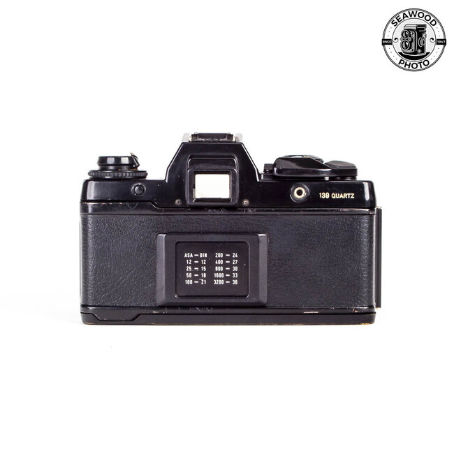 Contax 139 Quartz 35mm SLR w/ Zeiss Planar 50mm f/1.7 GOOD