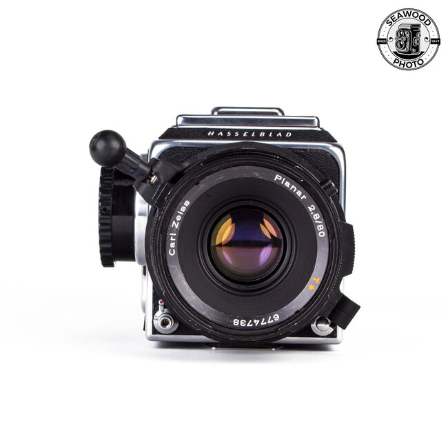 Hasselblad 500 C/M w/CF 80mm f2.8 Zeiss Planar, WLF, and A12 Back GOOD