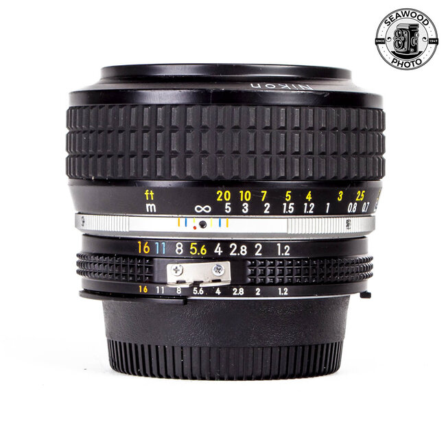 Nikon 50mm f/1.2 Ai-S EXCELLENT