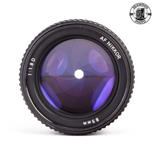 Nikon AF Nikkor 85mm f/1.8 D GOOD+