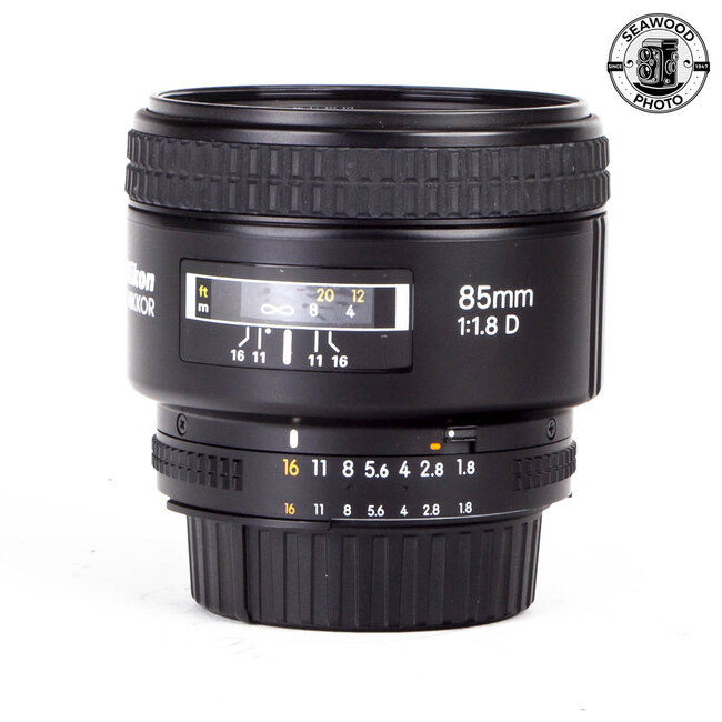 Nikon AF Nikkor 85mm f/1.8 D GOOD+