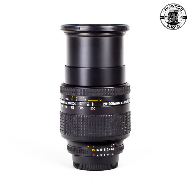 Nikon AF Nikkor 28-200mm f/3.5-5.6D GOOD+