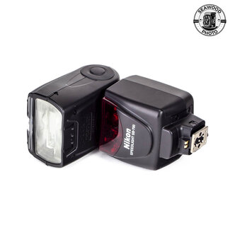 Nikon Nikon SB-700 Speedlight Shoe Mount Flash GOOD+