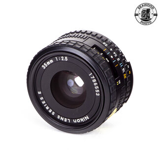 Nikon Nikon 35mm f/2.5 Series E EXCELLENT