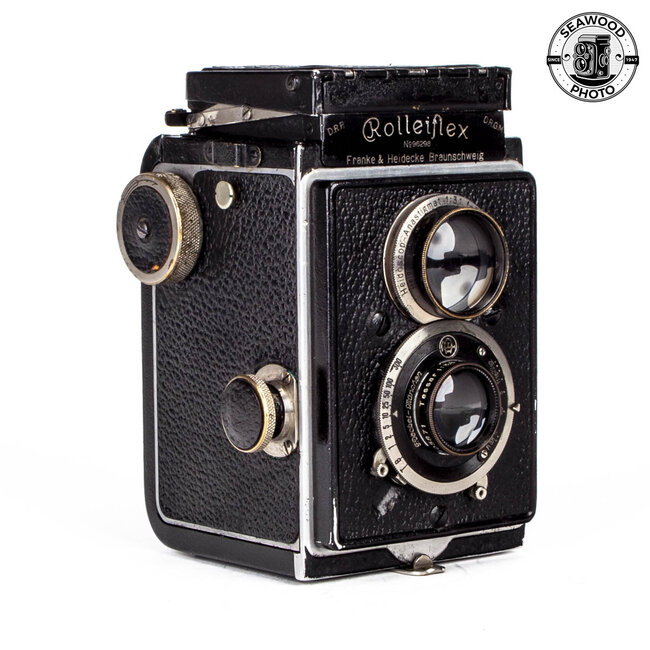 Original Rolleiflex (1929)  Takes 117 Film. GOOD