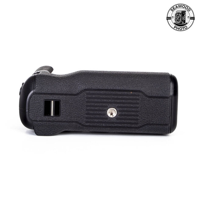 Fujifilm X-T2 Vertical Power Booster Grip w/AC Adapter LIKE NEW