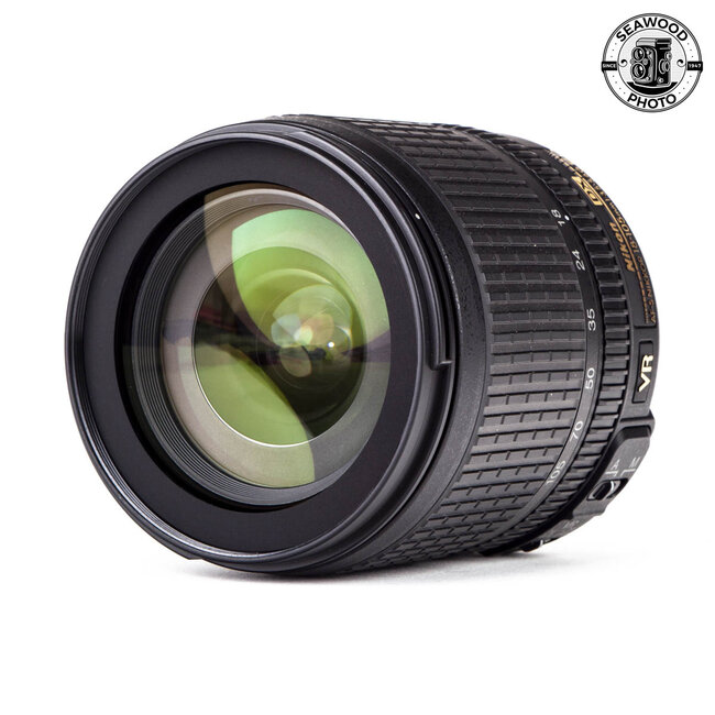 Nikon  AF-S 18-105mm f/3.5-5.6G  EXCELLENT