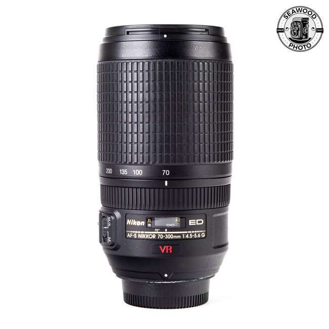 Nikon AF-S 70-300mm f/4.5-5.6 G VR  GOOD
