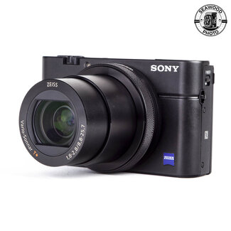 Sony Sony RX100 IV Cybershot 20.1MP Point & Shoot GOOD+