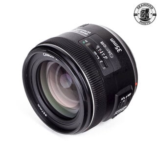 Canon Canon EF 35mm f/2 IS USM. GOOD+
