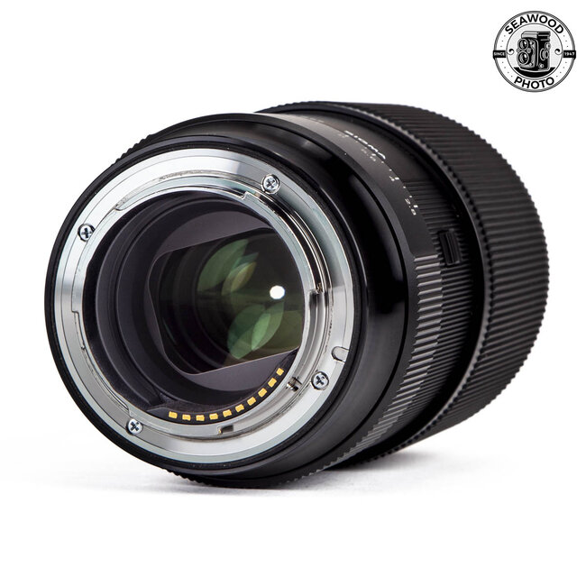 Sigma 105mm f/2.8 DG DN Macro for Sony FE   LIKE NEW