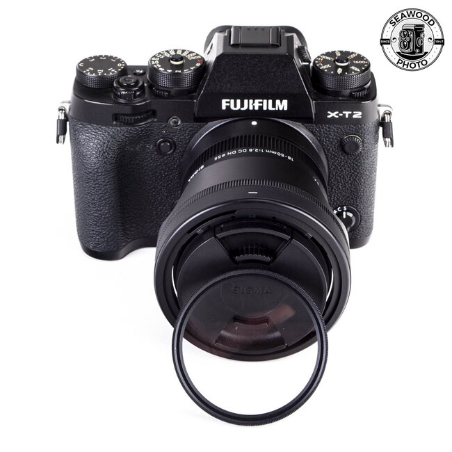 Fujifilm X-T2 24.3MP w/ Sigma 18-50mm f/2.8 DC DN EXCELLENT