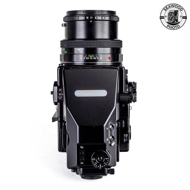 Bronica ETRSi 645 Camera w/75mm f/2.8 Zenzanon, AE Prism, WLF EXCELLENT