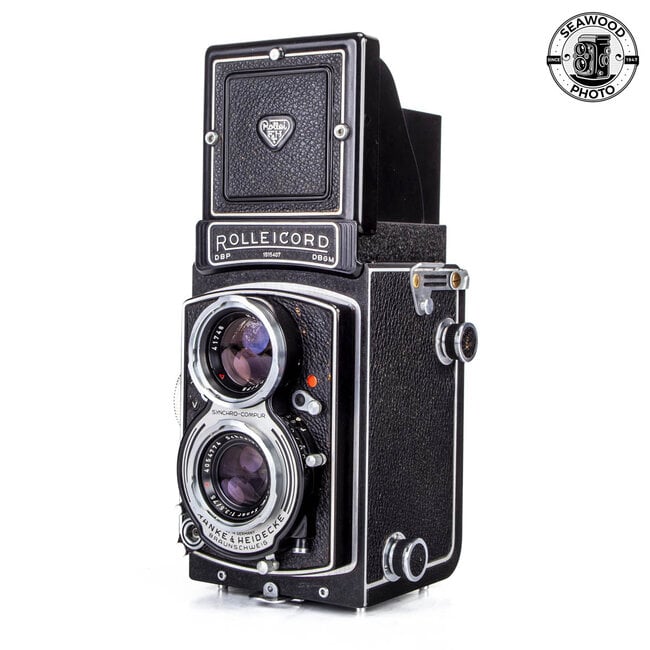 Rollei Rolleicord V TLR w/ Xenar 75mm f/3.5 GOOD