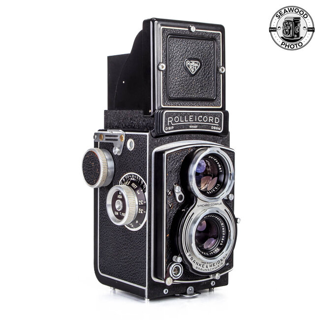 Rollei Rolleicord V TLR w/ Xenar 75mm f/3.5 GOOD