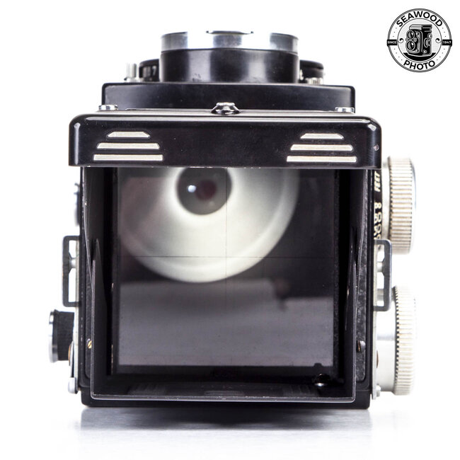 Rollei Rolleicord V TLR w/ Xenar 75mm f/3.5 GOOD