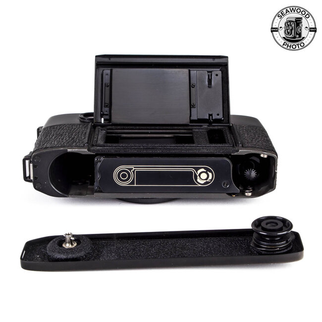 Leica M5 Black Body Only (Meter Works) GOOD+