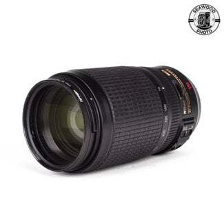 Nikon Nikon AF-S 70-300mm f/4.5-5.6 G ED VR EXCELLENT