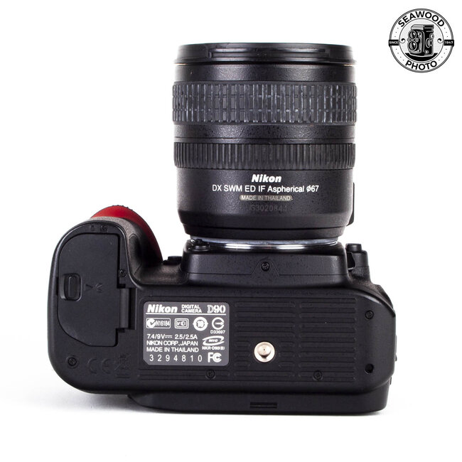 Nikon D90 DSLR 12.3mp  w/Nikkor 18-70mm  Low Shutter Count EXCELLENT